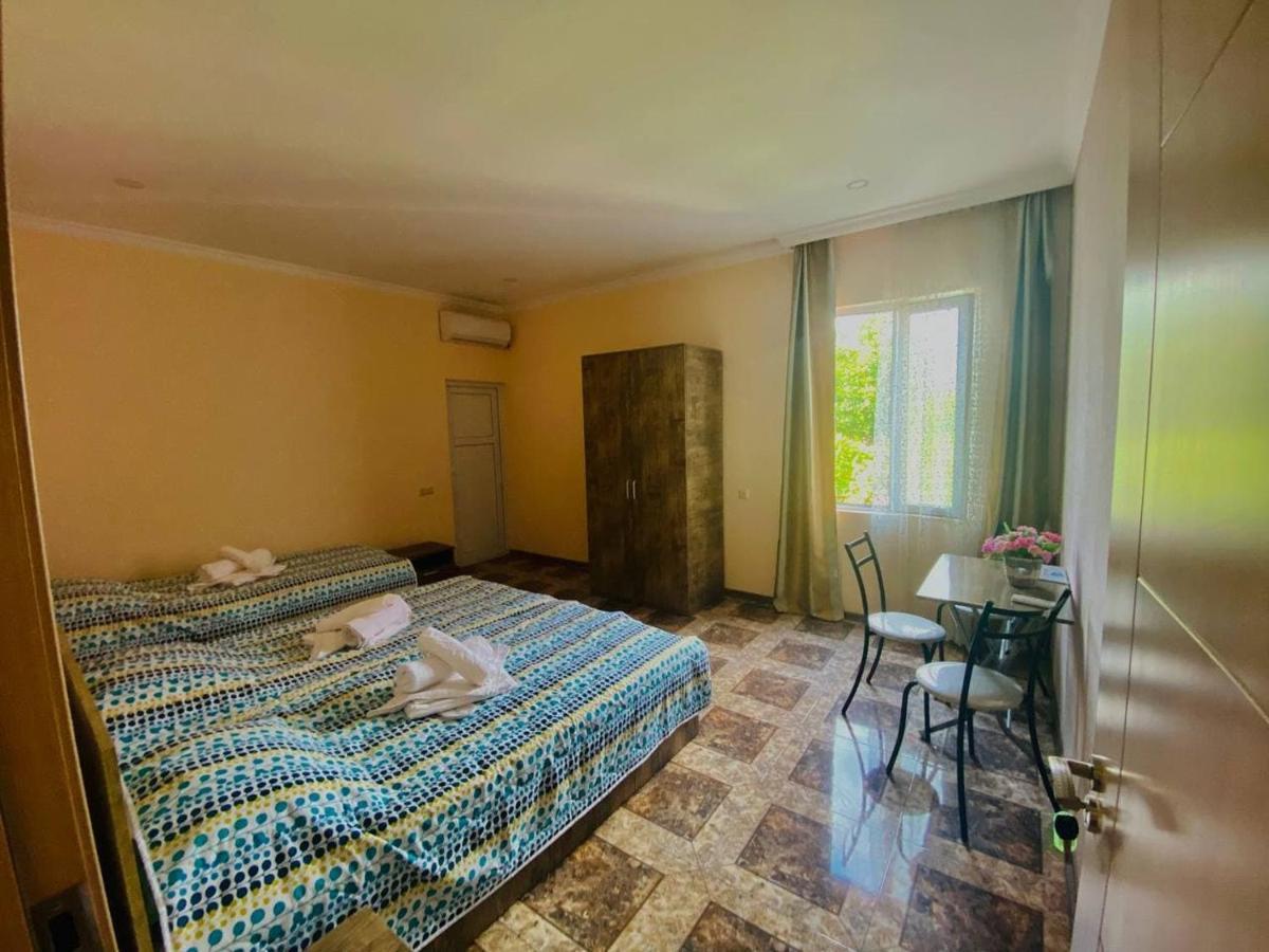 Naziti House Hotel Batumi Kültér fotó